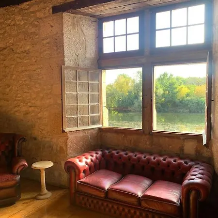 Le Moulin De La Toulzanie Saint-Martin-Labouval